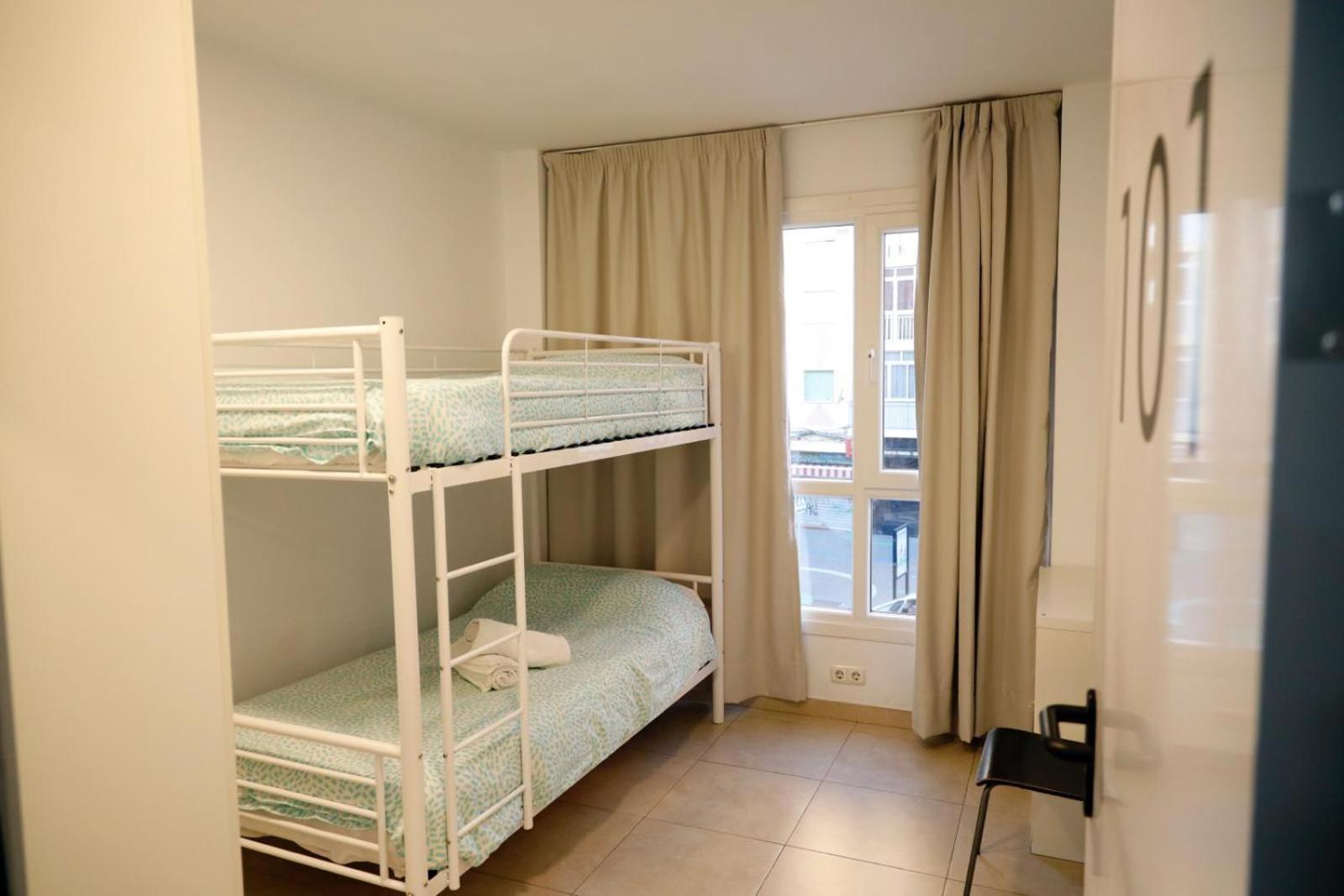 Residencia Universitaria Alboran Appartement *
